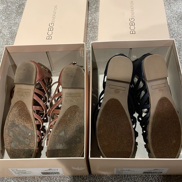 BCBG size 6 gladiator sandals fits like 6.5 brown & black pair black never worn - Picture 4 of 8